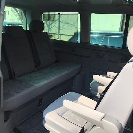 Mona Apartment Taxi#Airport #Parking#Bucharest#Therme Otopeni Kültér fotó
