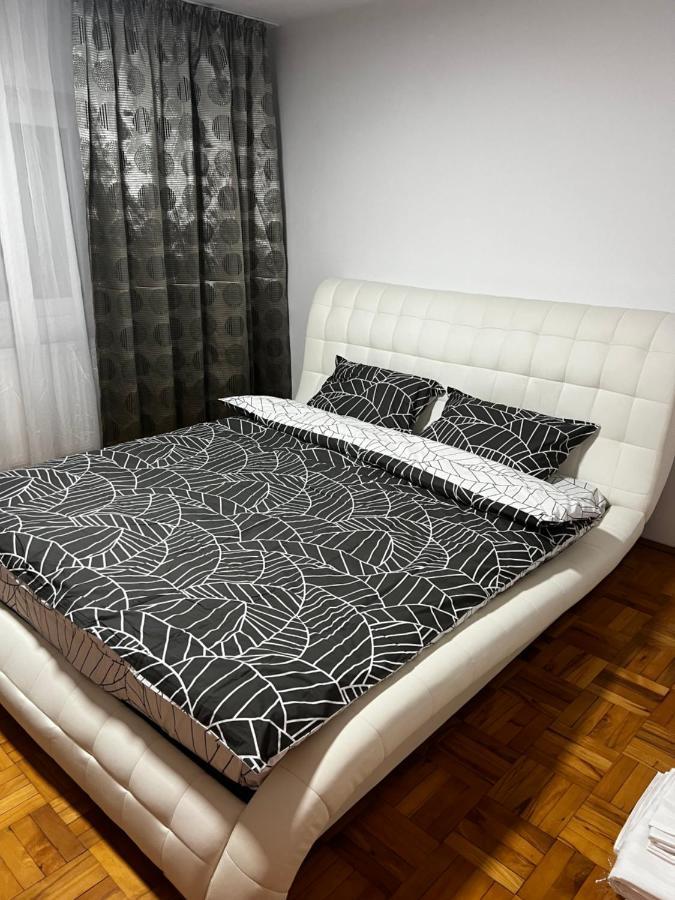 Mona Apartment Taxi#Airport #Parking#Bucharest#Therme Otopeni Kültér fotó